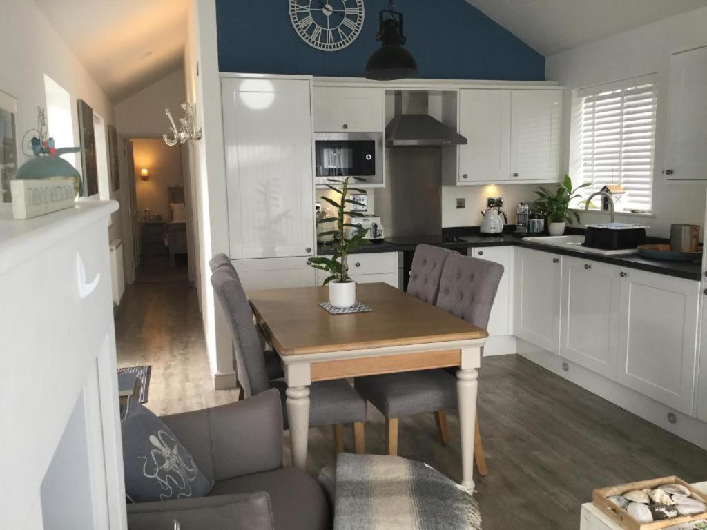 Jubilee Beach House Mijas Costa Ngoại thất bức ảnh