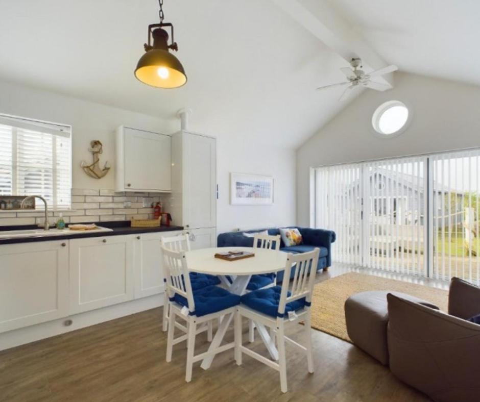 Jubilee Beach House Mijas Costa Ngoại thất bức ảnh